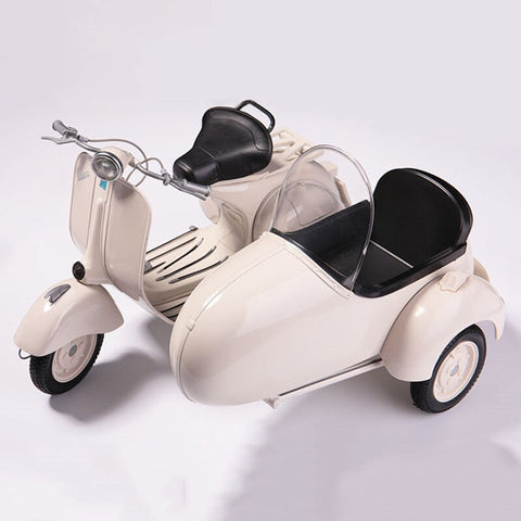 1:6 Scale Vintage Three Round Motorbike